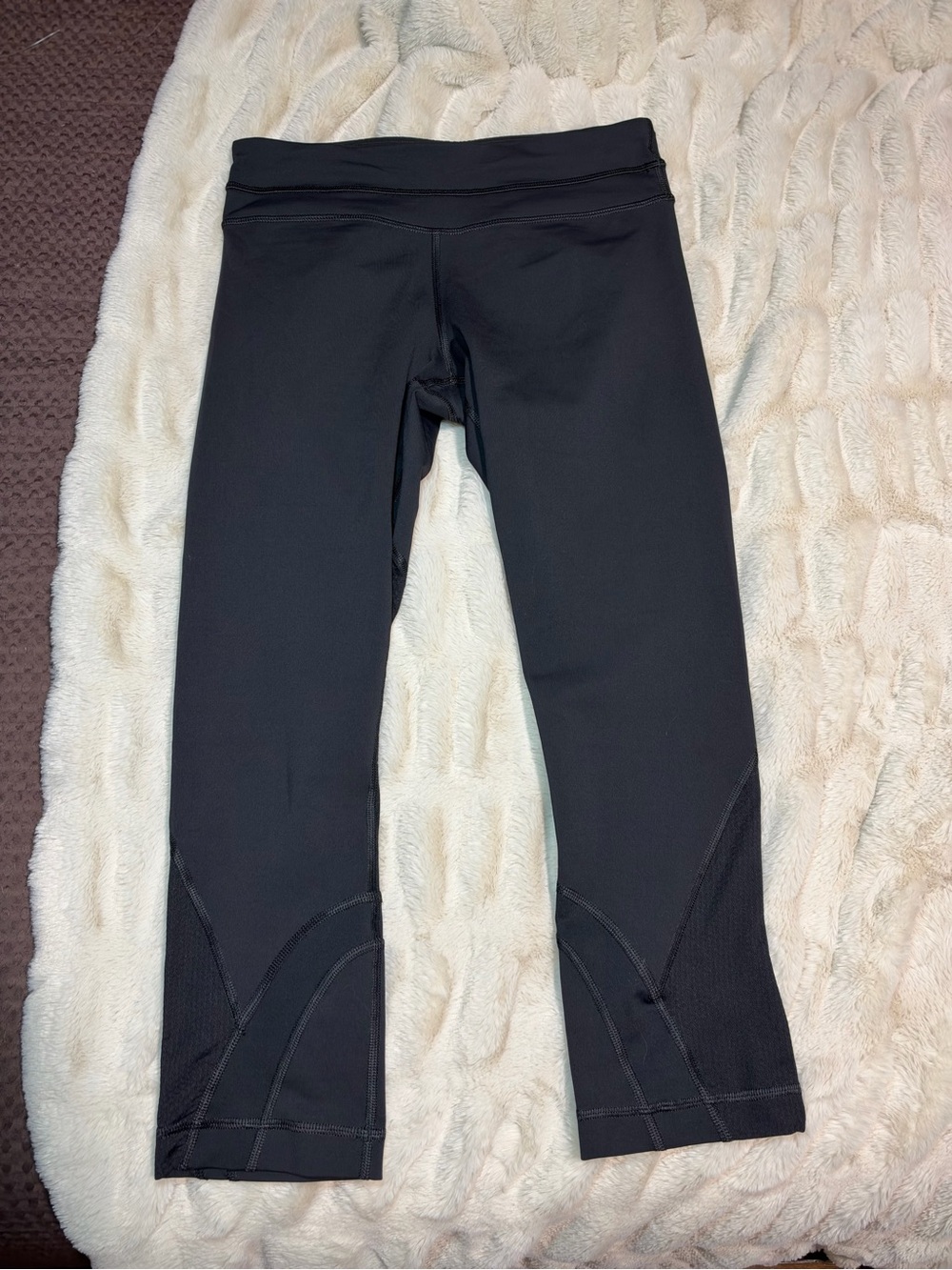Lululemon Black Capri Leggings with Subtle Stitch Detail- Size 6